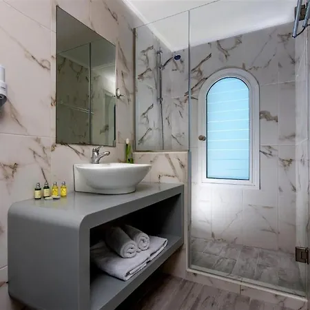 Hotel Coral Hotel 3*