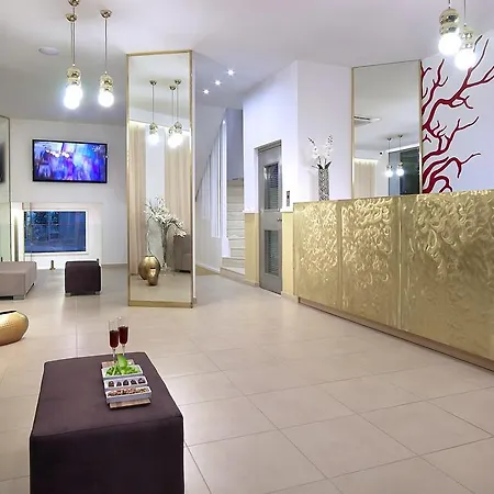 Coral Hotel 3*