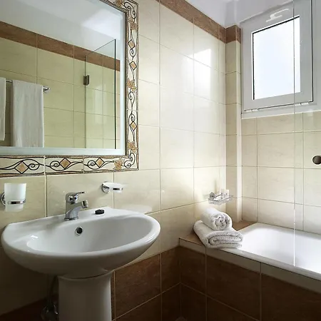 Hotel Coral Hotel 3*
